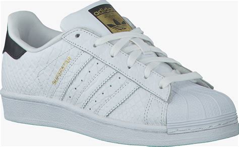 witte adidas met zwarte strepen dames